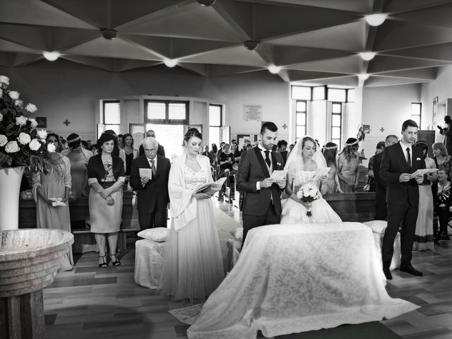 Il matrimonio di Michele e Maria a Grottaminarda, Avellino 19