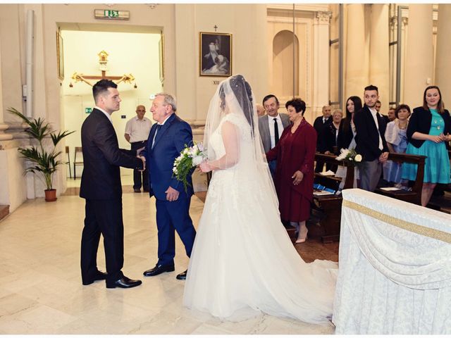 Il matrimonio di Luca e Anna a Cento, Ferrara 16