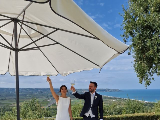 Il matrimonio di Pasquale e Melissa a Rocca San Giovanni, Chieti 17