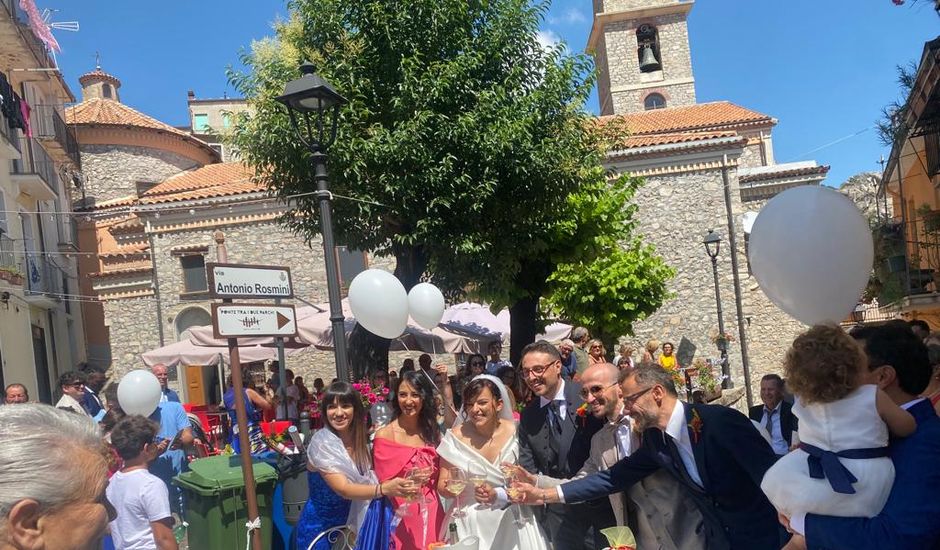 Il matrimonio di Giorgio e Rosaria a Castelsaraceno, Potenza