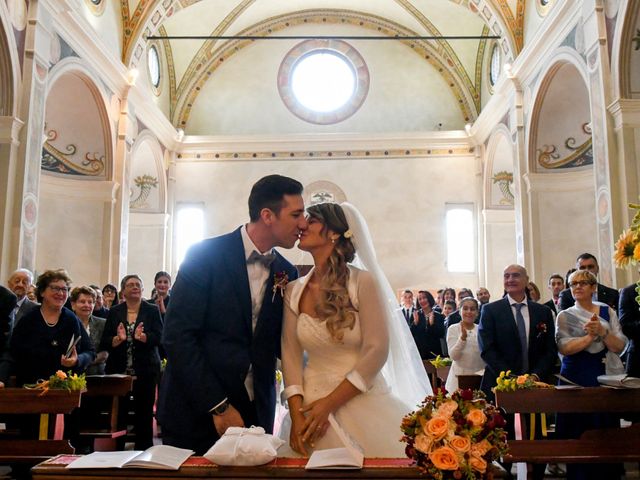 Il matrimonio di Adrea e Brenda a Mortara, Pavia 34