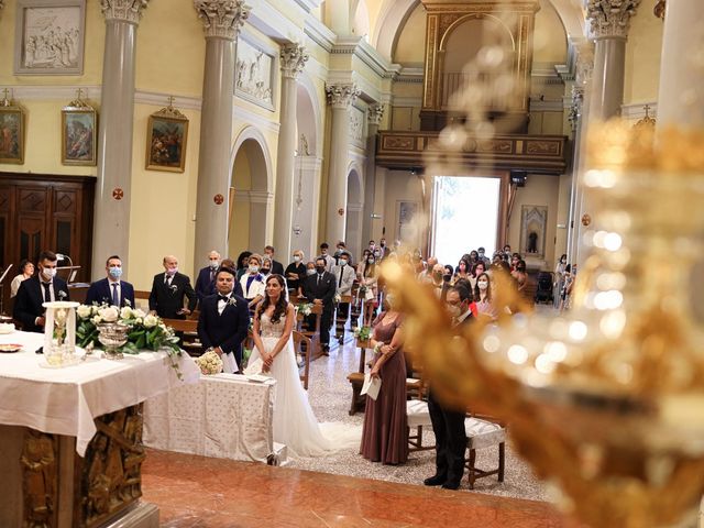 Il matrimonio di Freddy e Elisa a Casatenovo, Lecco 28