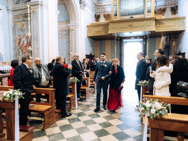 Il matrimonio di Alessio e Lucia a Varese, Varese 16