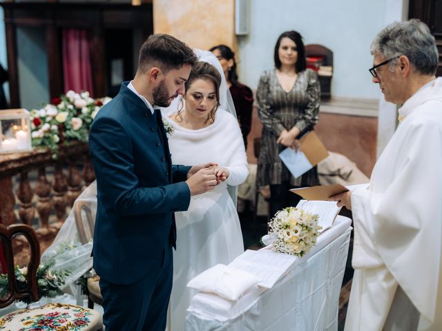 Il matrimonio di Alessio e Lucia a Varese, Varese 32