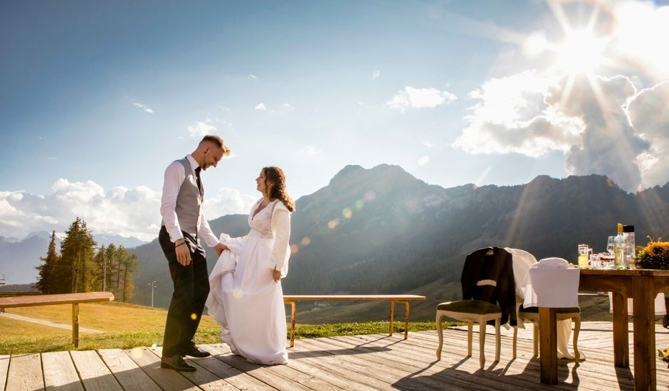 Il matrimonio di Mirco  e Carmela  a Torgnon, Aosta