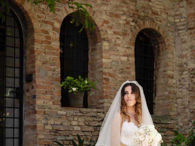 Il matrimonio di Alessandro e Diletta a Ancona, Ancona 17