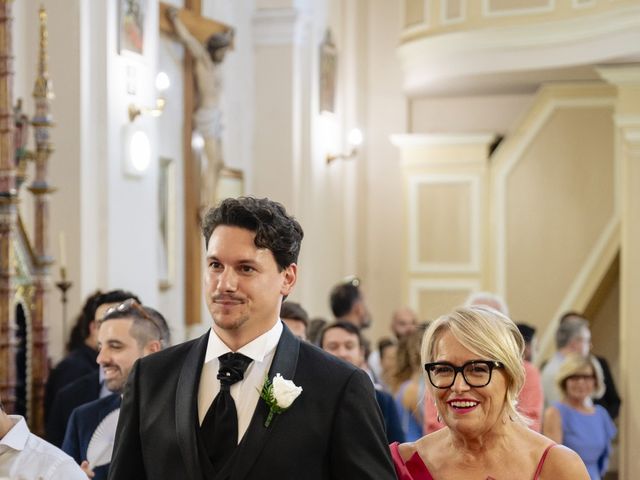 Il matrimonio di Alessandro e Diletta a Ancona, Ancona 23