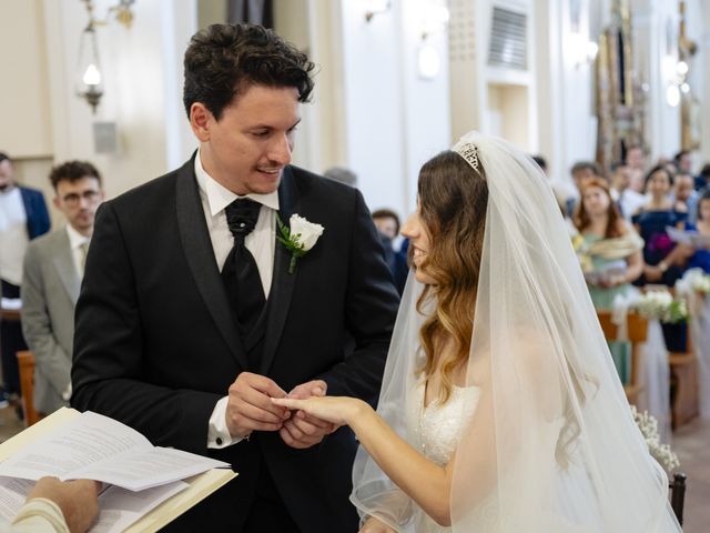 Il matrimonio di Alessandro e Diletta a Ancona, Ancona 27