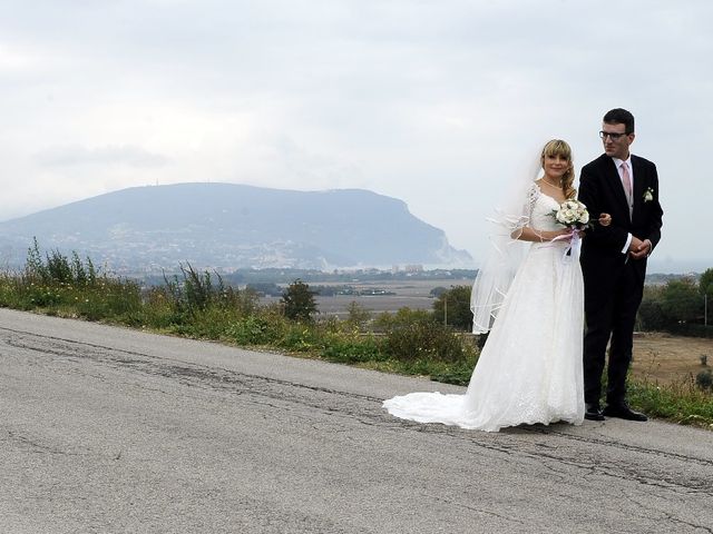 Il matrimonio di Emanuele  e Isabella a Chiaravalle, Ancona 39