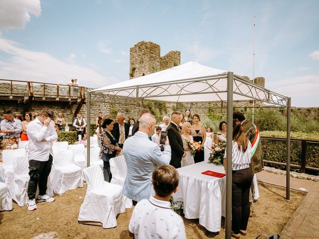 Il matrimonio di Simone e Valeria a Monteriggioni, Siena 30