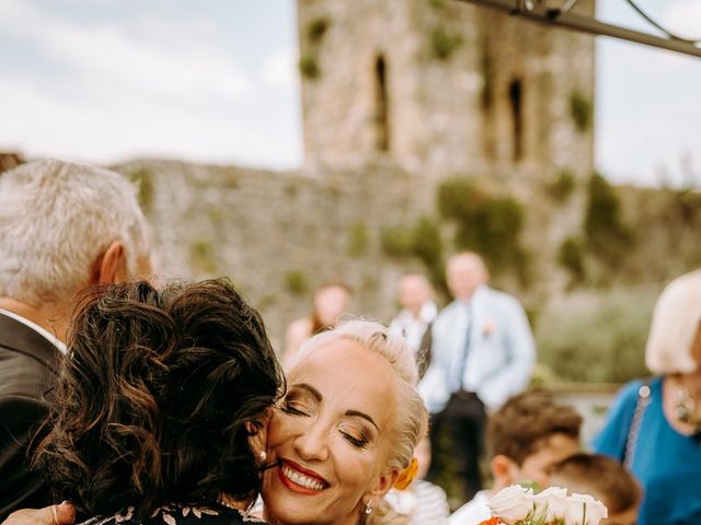 Il matrimonio di Simone e Valeria a Monteriggioni, Siena 33