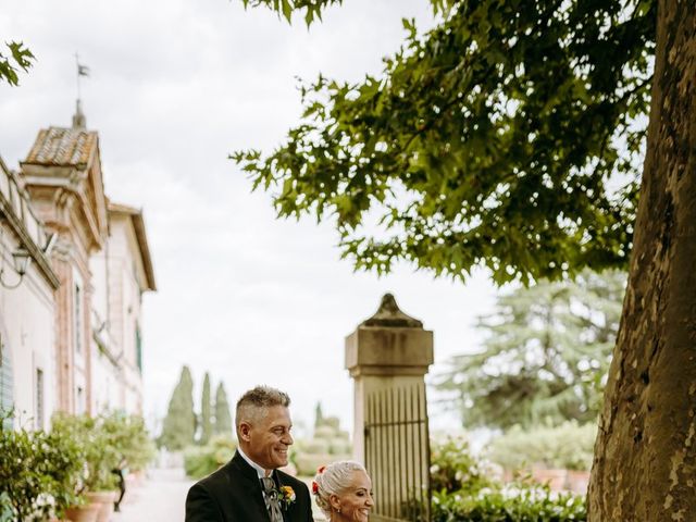 Il matrimonio di Simone e Valeria a Monteriggioni, Siena 53