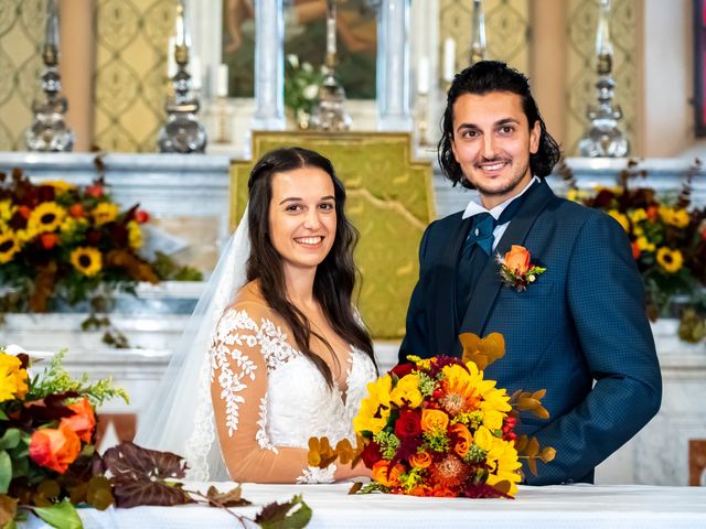 Il matrimonio di Daniele e Alessia a Montefiorino, Modena 37