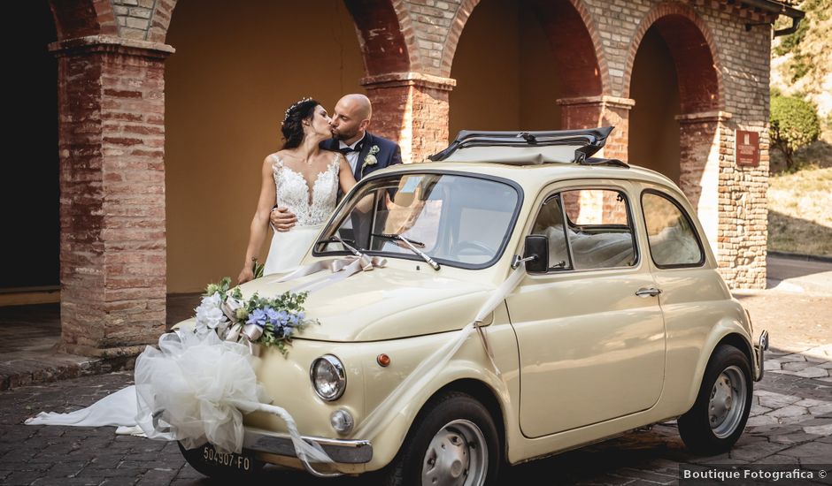 Il matrimonio di Salvatore e Stefania a Gradara, Pesaro - Urbino
