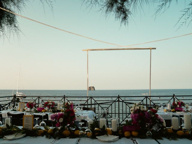 Il matrimonio di Faustine e Hypolite a Stromboli, Messina 77