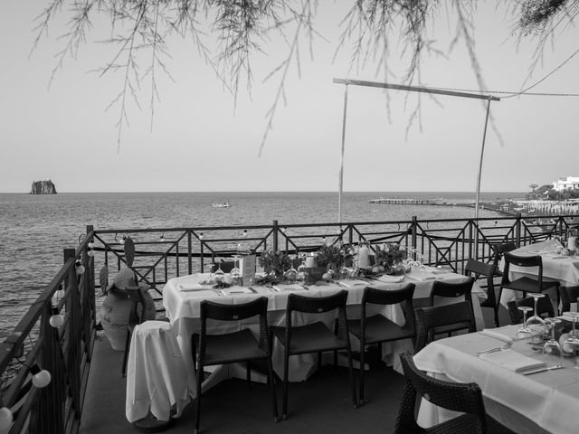 Il matrimonio di Faustine e Hypolite a Stromboli, Messina 80