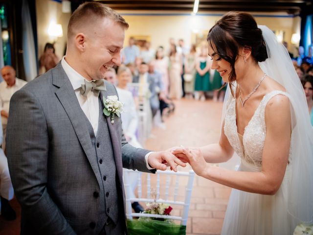 Il matrimonio di Marin e Corina a San Francesco al Campo, Torino 44