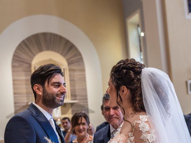 Il matrimonio di Vittorio e Giulia a Loro Piceno, Macerata 36
