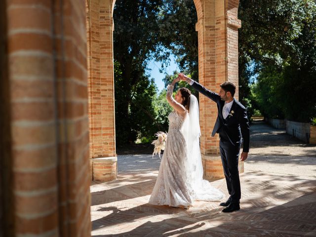 Il matrimonio di Vittorio e Giulia a Loro Piceno, Macerata 48