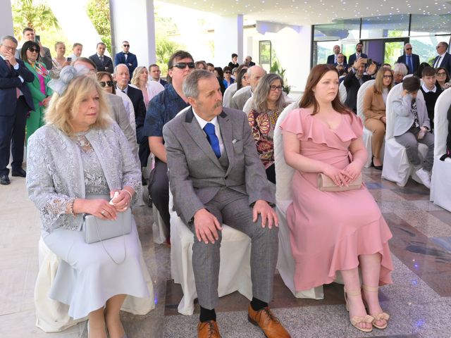 Il matrimonio di Maria Teresa e James a Bernalda, Matera 70