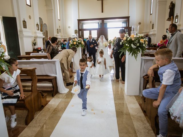 Il matrimonio di Miriam e Wainer a Porto Tolle, Rovigo 35