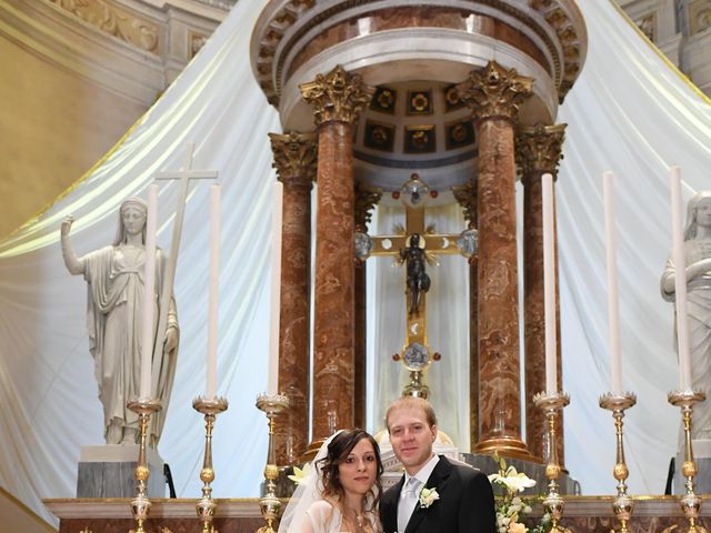 Il matrimonio di Marco e Veronica a Carnago, Varese 16