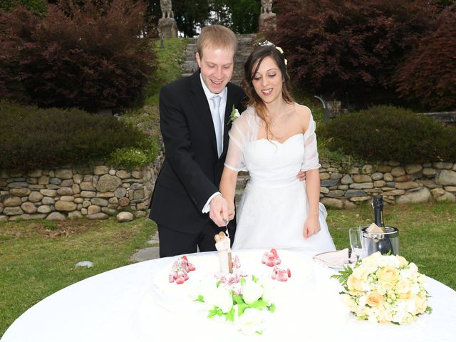 Il matrimonio di Marco e Veronica a Carnago, Varese 1