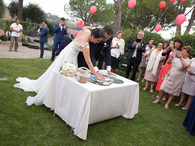 Il matrimonio di Alessandro e Michela a Montepulciano, Siena 23