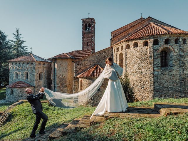 Il matrimonio di Matteo e Mara a Carate Brianza, Monza e Brianza 32