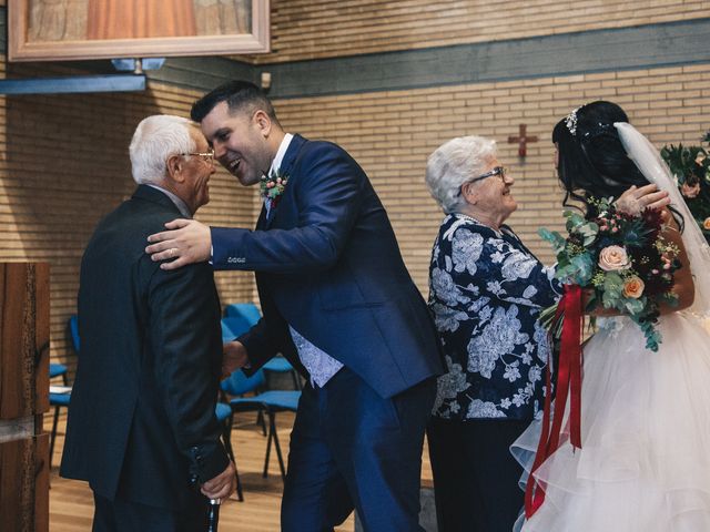 Il matrimonio di Fabiola e Emiliano a Gubbio, Perugia 13