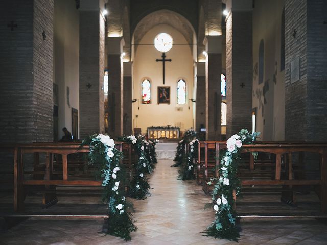 Il matrimonio di Luca e Alice a Treia, Macerata 12