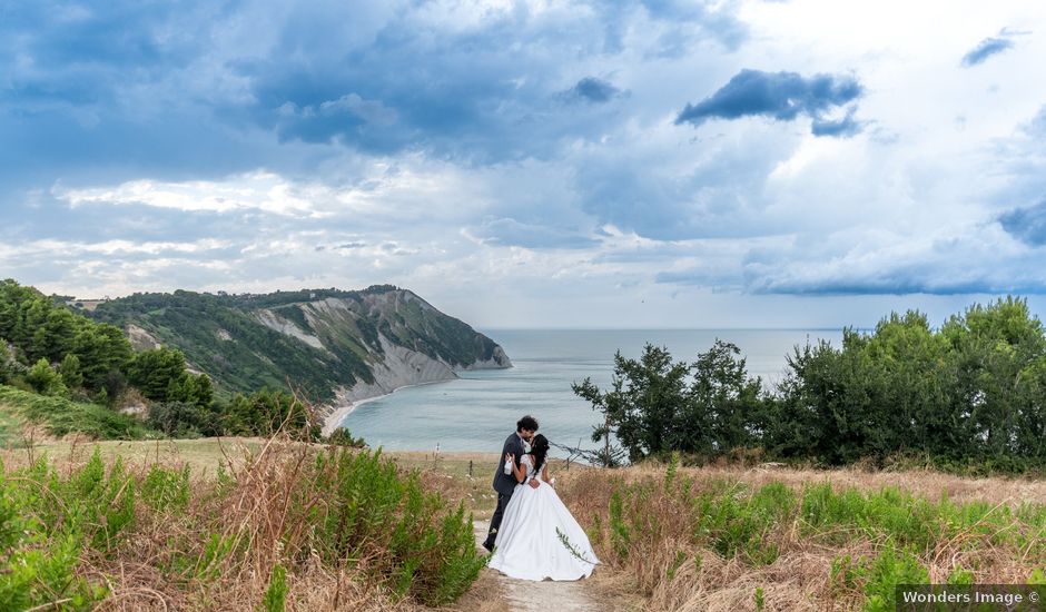 Il matrimonio di Giacomo e Elisa a Sirolo, Ancona