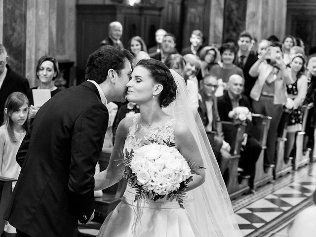 Il matrimonio di Maurizio e Arianna a Lenno, Como 24