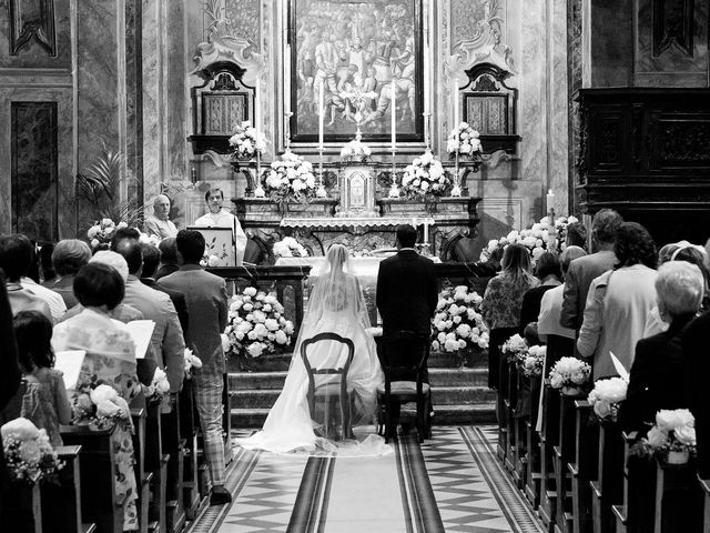 Il matrimonio di Maurizio e Arianna a Lenno, Como 26
