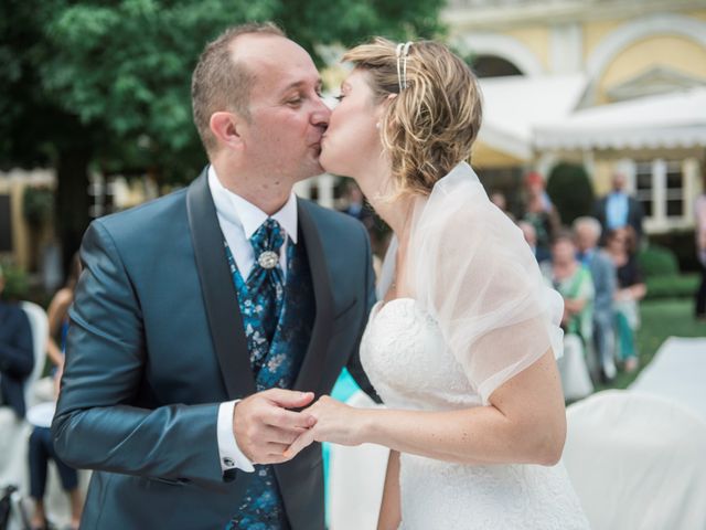Il matrimonio di Lorenzo e Manuela a Rovellasca, Como 3