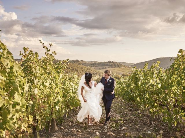 Il matrimonio di Ole e Marcela a Gaiole in Chianti, Siena 24