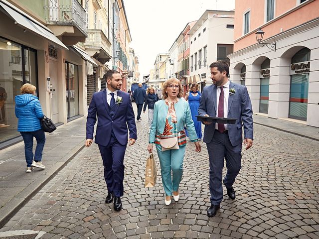 Il matrimonio di Serena e Alessandro a Guastalla, Reggio Emilia 11