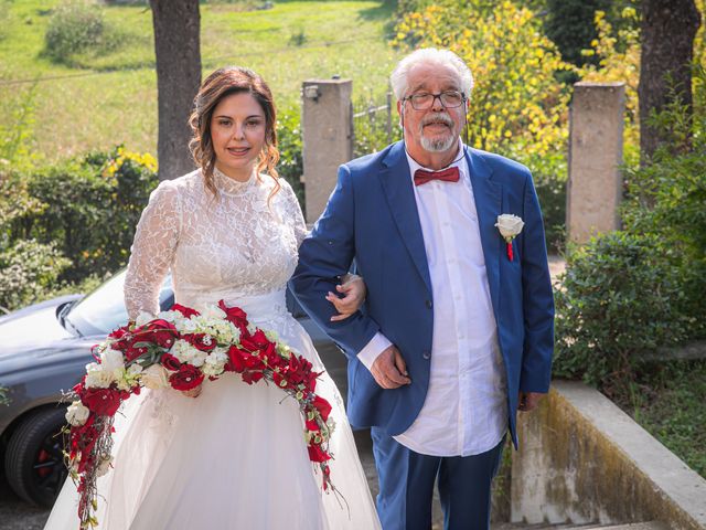 Il matrimonio di Lorenzo e Valeria a San Damiano d&apos;Asti, Asti 11