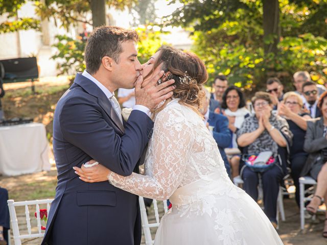 Il matrimonio di Lorenzo e Valeria a San Damiano d&apos;Asti, Asti 22