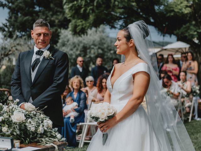Il matrimonio di Luca e Veronica a Carmignano, Prato 5