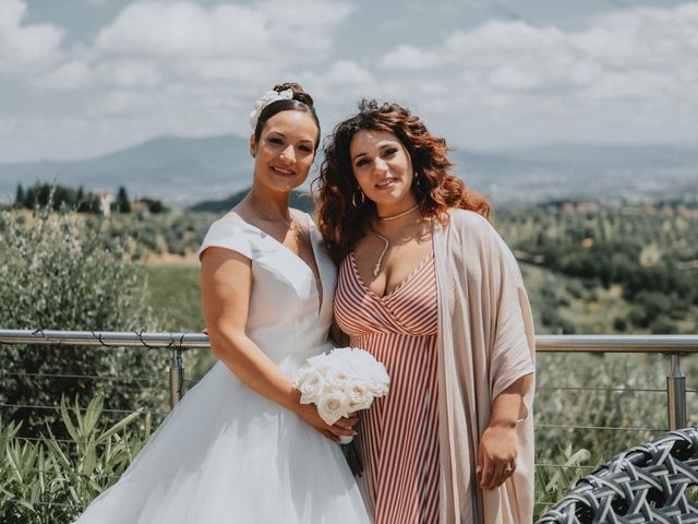 Il matrimonio di Luca e Veronica a Carmignano, Prato 20