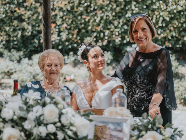 Il matrimonio di Luca e Veronica a Carmignano, Prato 26