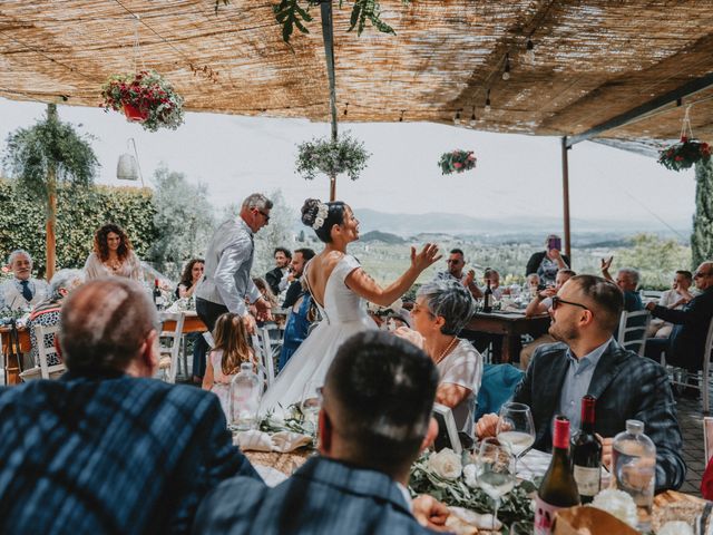 Il matrimonio di Luca e Veronica a Carmignano, Prato 40