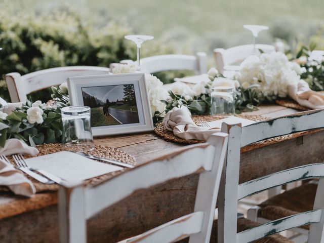 Il matrimonio di Luca e Veronica a Carmignano, Prato 45