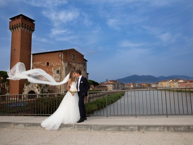 Il matrimonio di Elisa e Michele a Lucca, Lucca 15