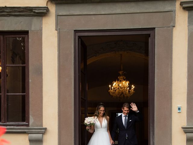 Il matrimonio di Elisa e Michele a Lucca, Lucca 19