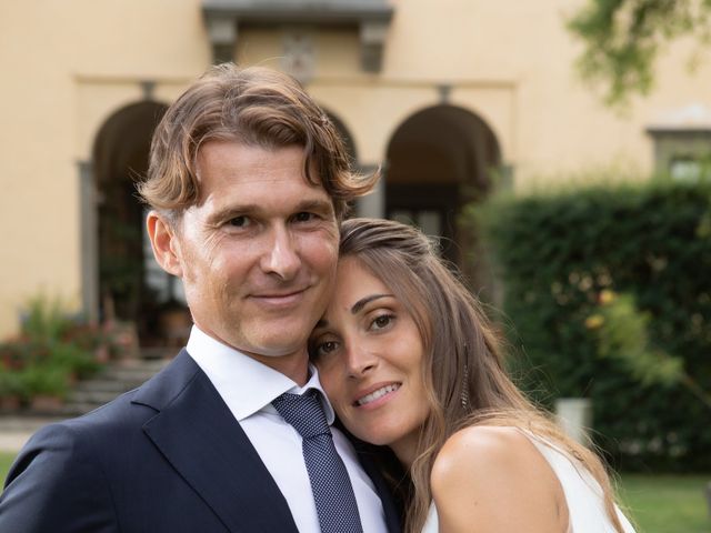 Il matrimonio di Elisa e Michele a Lucca, Lucca 20