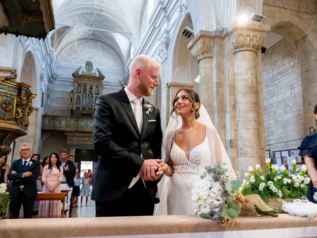 Il matrimonio di Isabella e Vito a Rutigliano, Bari 13