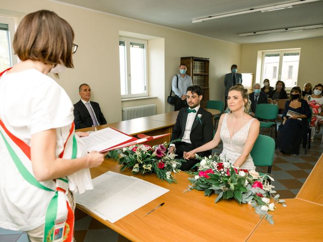 Il matrimonio di Ynus e Irina a Roncola, Bergamo 16