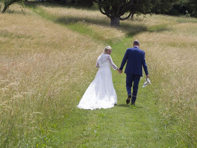 Il matrimonio di Matteo e Eleonora a Galliate Lombardo, Varese 27